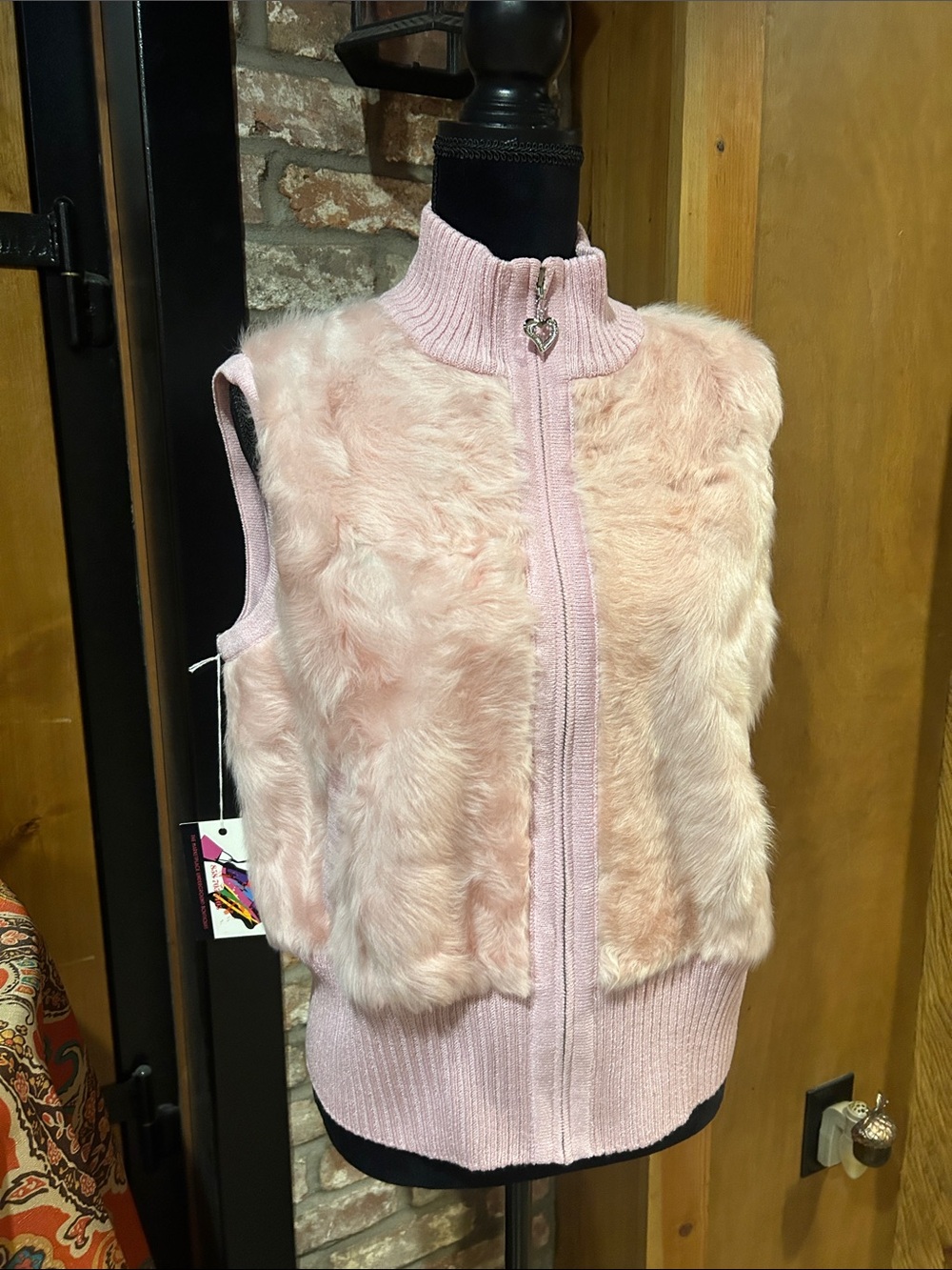 NWT St. John Pink Faux Fur Zip Front Vest with Heart Pull
